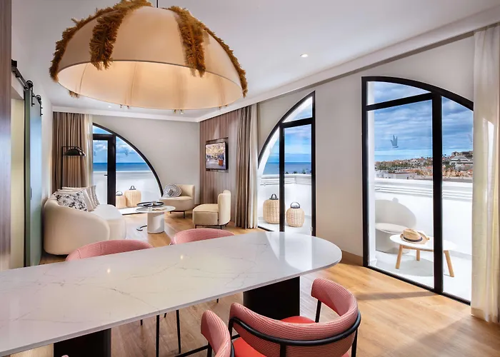 Отель Princess Inspire Tenerife - Adults Only 4*